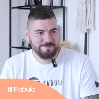🧡 Pokora, vášeň a dotek. Co stojí za úspěchem mladého maséra? Matej Vasilišin je důkazem toho, že když děláš svou práci...