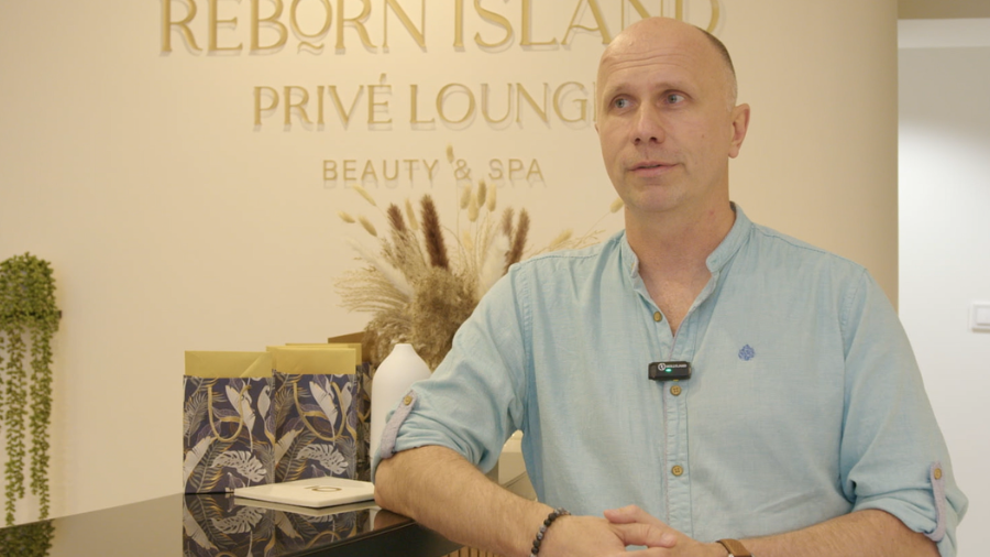 (VIDEÓ) Az öt érzékszervre épített wellnessélmény – Beszélgetés Kiss Gyula Istvánnal, a Reborn Island fejlesztési vezetőjével