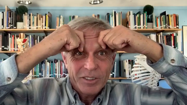 Hogyan simítsuk ki félelmeink szántotta ráncainkat arcmasszázs segítségével?