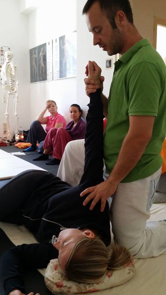 Demeter Péter Shiatsu tanfolyam Budapest.jpg