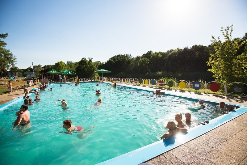 Mezőkeszi fürdő / Thermal Park Nitrava