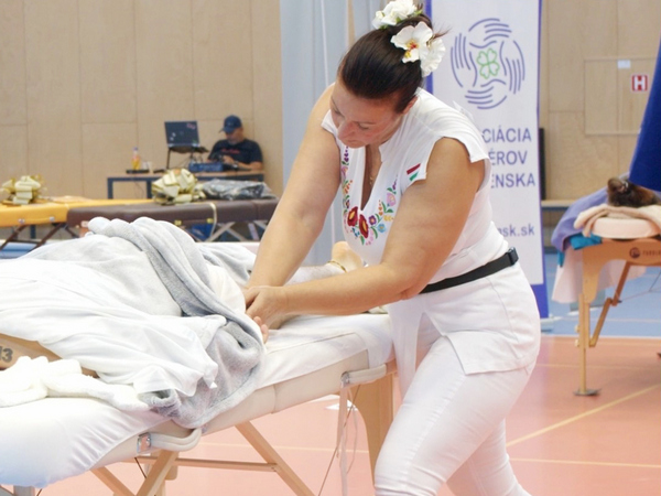 sardi_szilvi_2_czech_massage_championship_01_