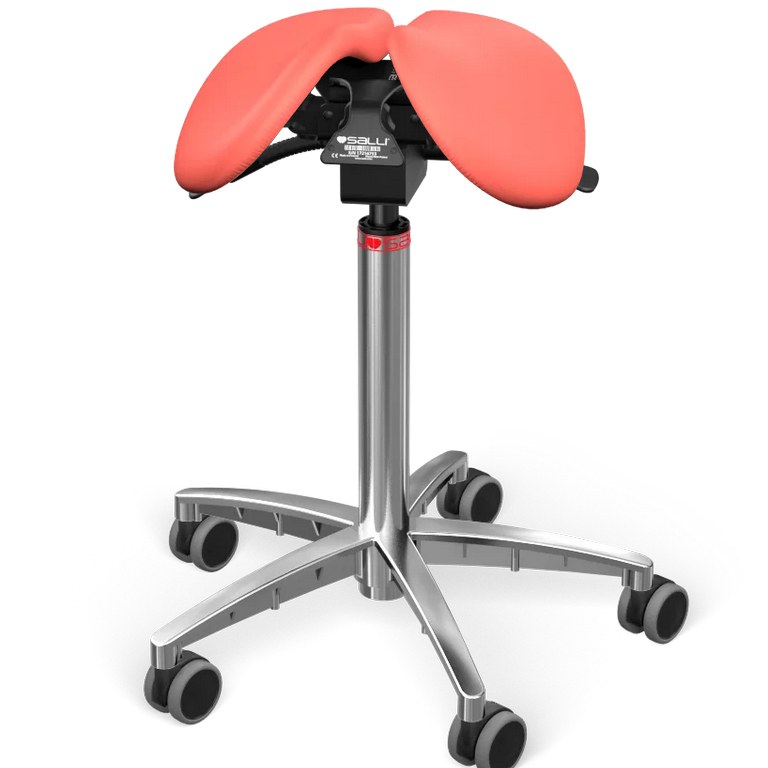 E-shop Sedlová stolička Salli MultiAdjuster Farba čalúnenia: Koža - koralová #05145, Výška postavy: Nízka (S) - do 150 cm, Konštrukcia: chrómová + štandard …