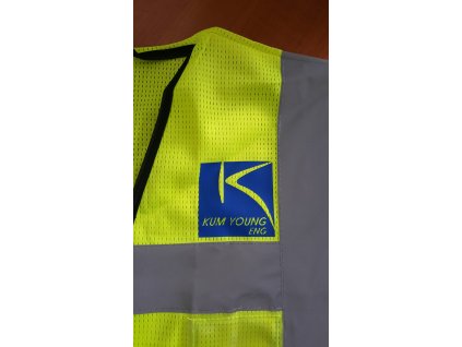 Výroba loga na oděvy - potisk KUM YOUNG ENG