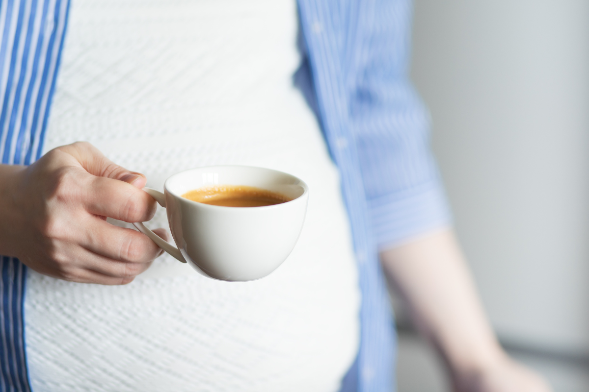 Káva v těhotenství: kolik kofeinu v těhotenství je bezpečné?