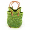 Stahovací fair trade taška z trávy juncus z Madagaskaru, zelená