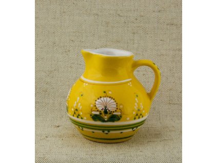 Small pitcher