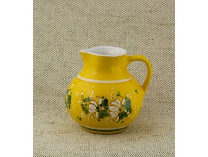 Small pitcher