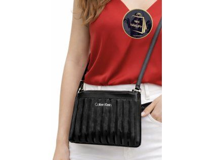 Crossbody lakovaná CALVIN KLEIN
