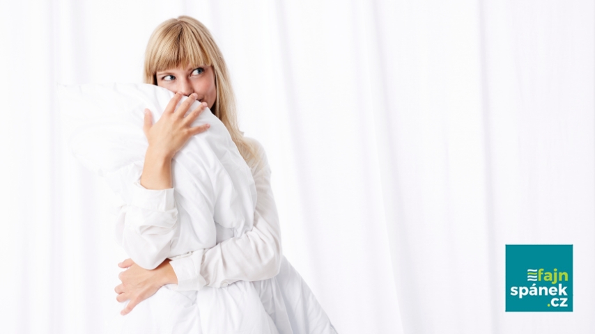 Nejdůležitější tipy: Jak správně vybrat přikrývku na všechna roční období