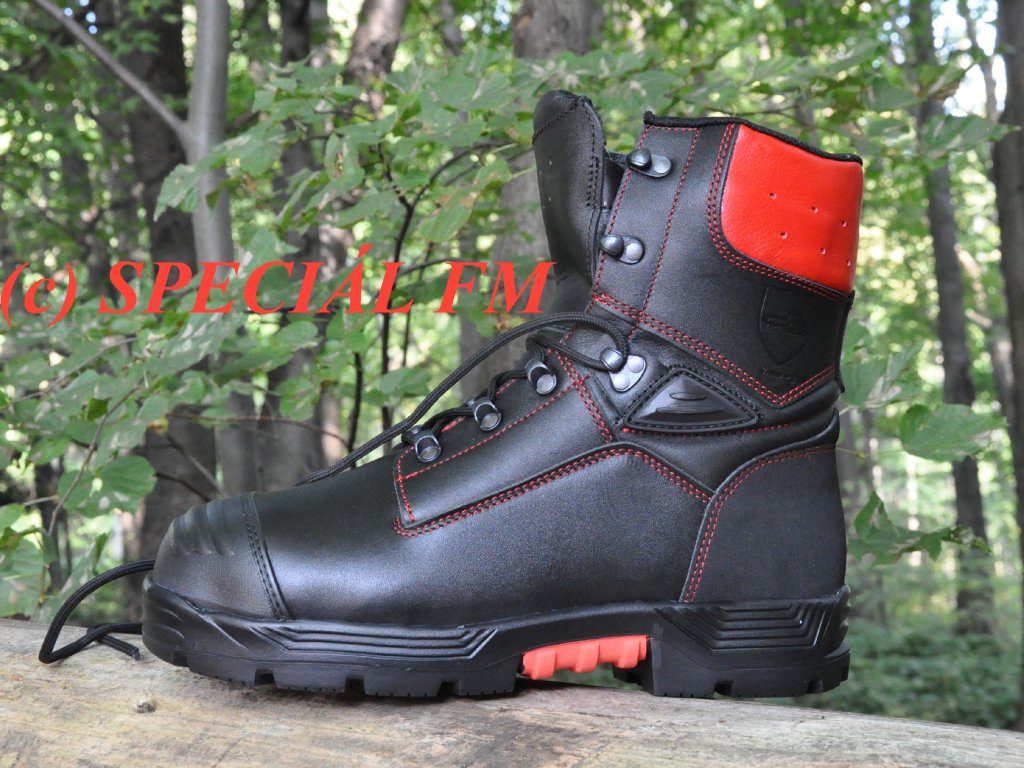 protiporezova obuv s membranou gore tex