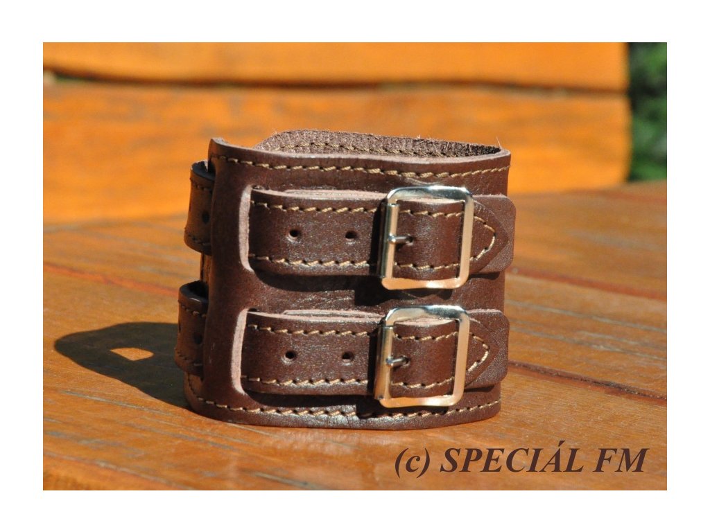 Kožený stahovací řemen na zápěstí