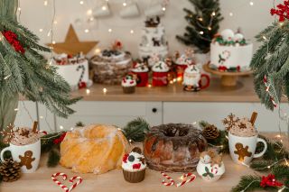 🎄 Nečekejte s objednávkou na poslední chvíli! 🎁✨ Vánoce se sice zdají daleko, ale u nás ve Fakecake.cz už pečeme naplno –...