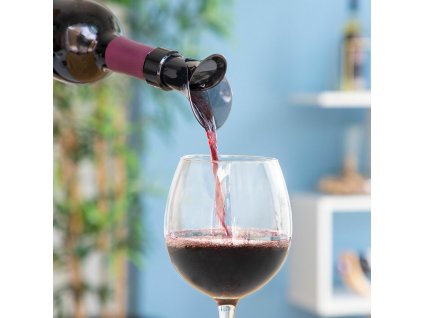 2849365 2 vakuova nalievacia zatka na vino a prevzdusnovac vina 2 v 1 wintopp innovagoods