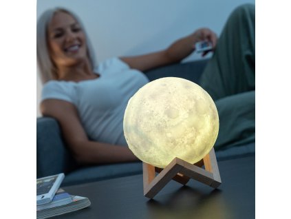 Nabíjacia LED Lampa Luna Moondy InnovaGoods