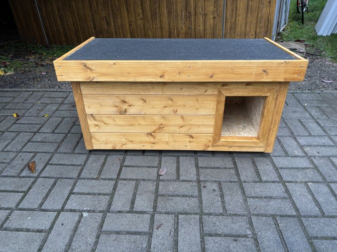 Zateplená psí bouda 50x100 cm