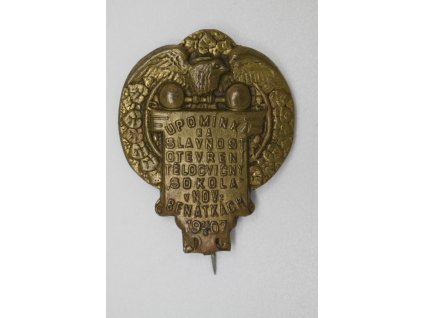 Upomínka na slavnost otevření tělocvičny Sokola v Nových Benátkách 1907