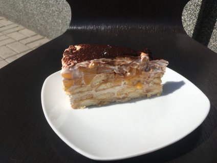 piskotovy dort dezert 3