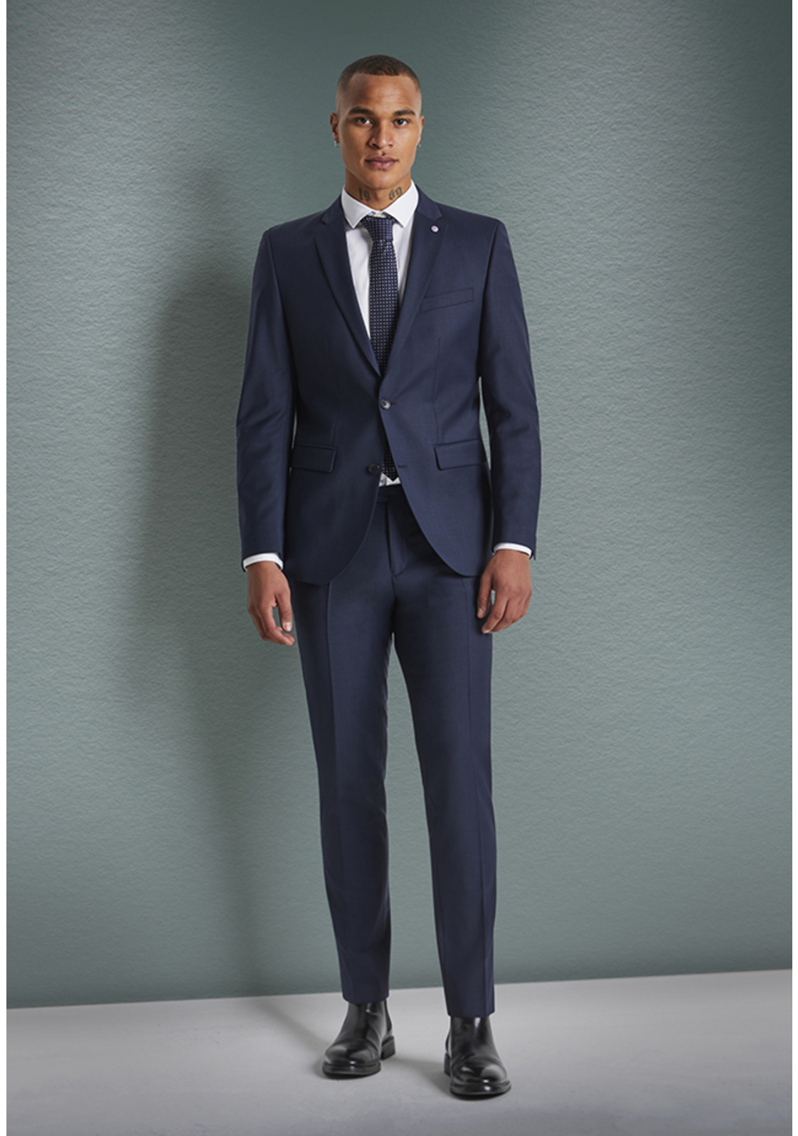Pánske oblekové sako CLUB OF GENTS tailored fit Veľkosť: 102