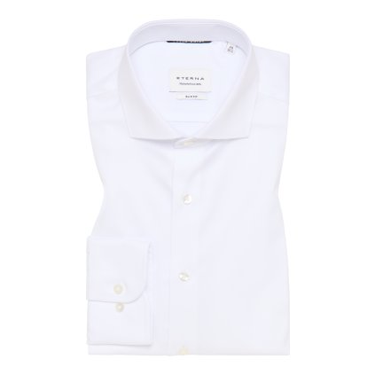 Kvalitná biela slim fit košeľa na nosenie bez tielka. ETERNA Cover Shirt