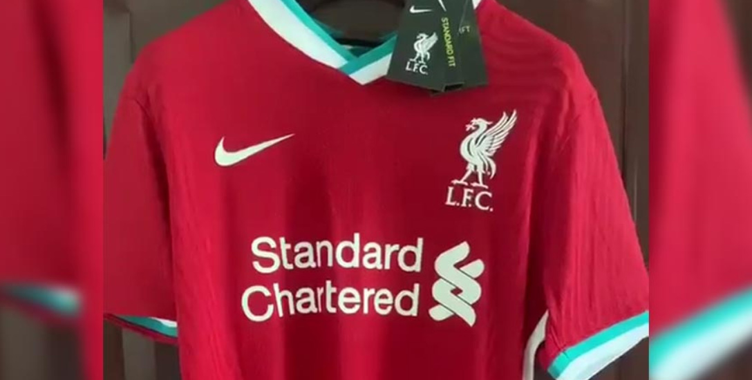 Liverpool FC = Nike