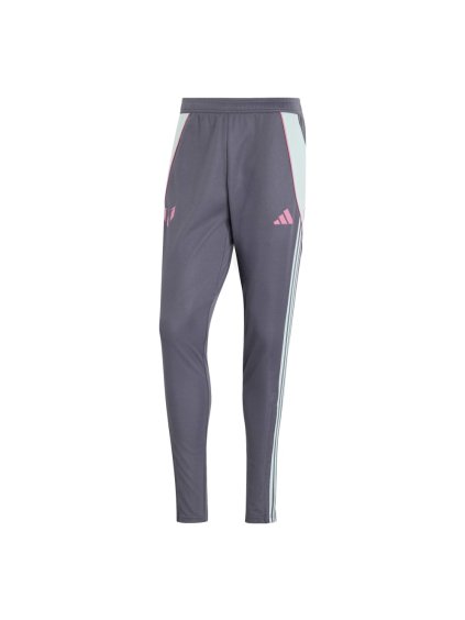 KD6418 1 APPAREL Photography Front Center View white