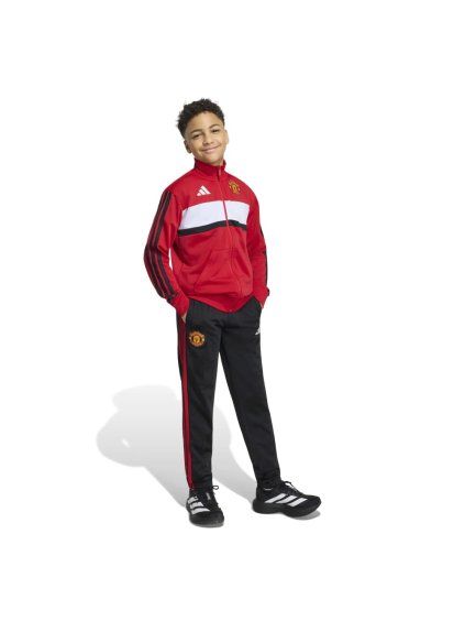 KH4799 3 APPAREL On Model Standard View white