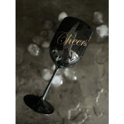 Cheers cerna III