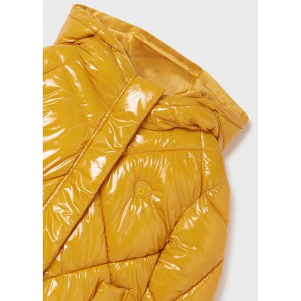 Lesklá žltá zimná dievčenská bunda Mayoral