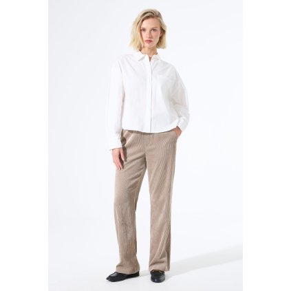 i50234 53 onmodel total 2000 33bfabfa