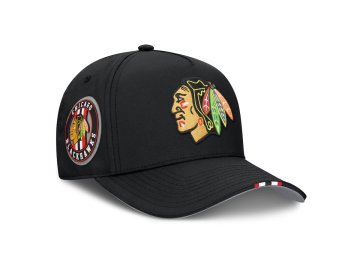 Pánská kšiltovka Chicago Blackhawks 2025 Draft Authentic Pro Structured Adjustable Meshback