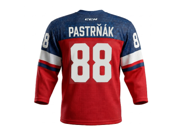 PASTRNAK RED BACK