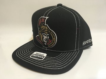Kšiltovka Ottawa Senators Piquemesh Snapback