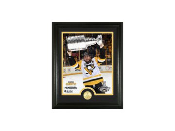 Chris Kunitz Pittsburgh Penguins Highland Mint 2017 Stanley Cup Champions Player Trophy Photomint