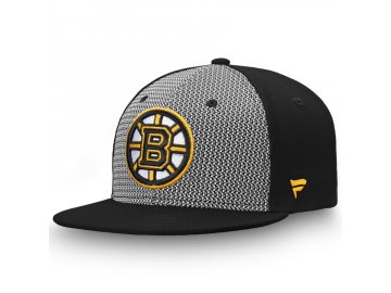 Kšiltovka Boston Bruins Versalux Fitted