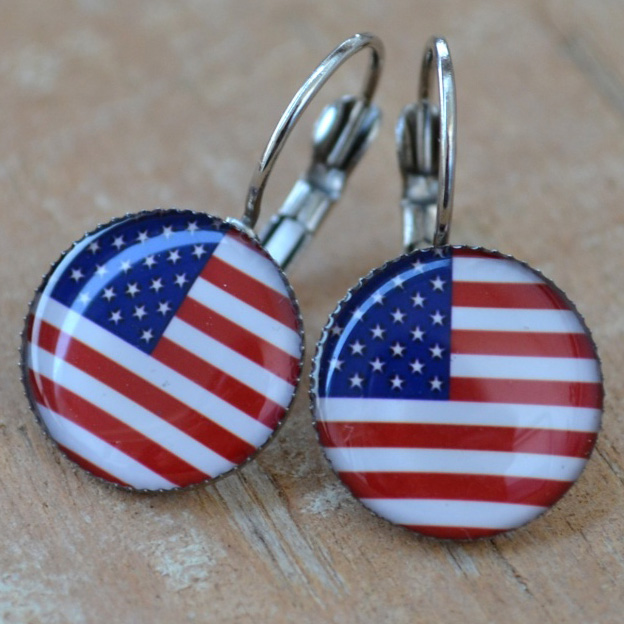 Levně Náušnice USA