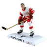 Figurka #9 Gordie Howe Detroit Red Wings NHL Imports Dragon Player Replica