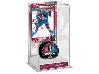 Vitrína na puk Colorado Avalanche 2022 Stanley Cup Champions Nathan MacKinnon Logo Deluxe Tall Hockey Puck Case