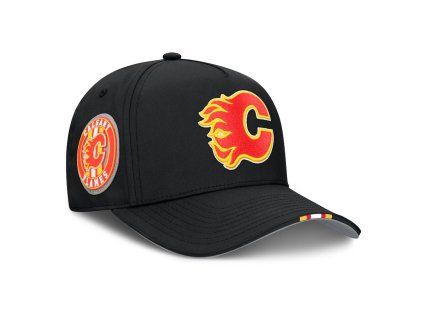 124088 1 panska ksiltovka calgary flames nhl 2025 draft authentic pro structured adjustable meshback