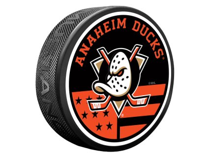 Puk Anaheim Ducks NHL American Flag Pat Puck