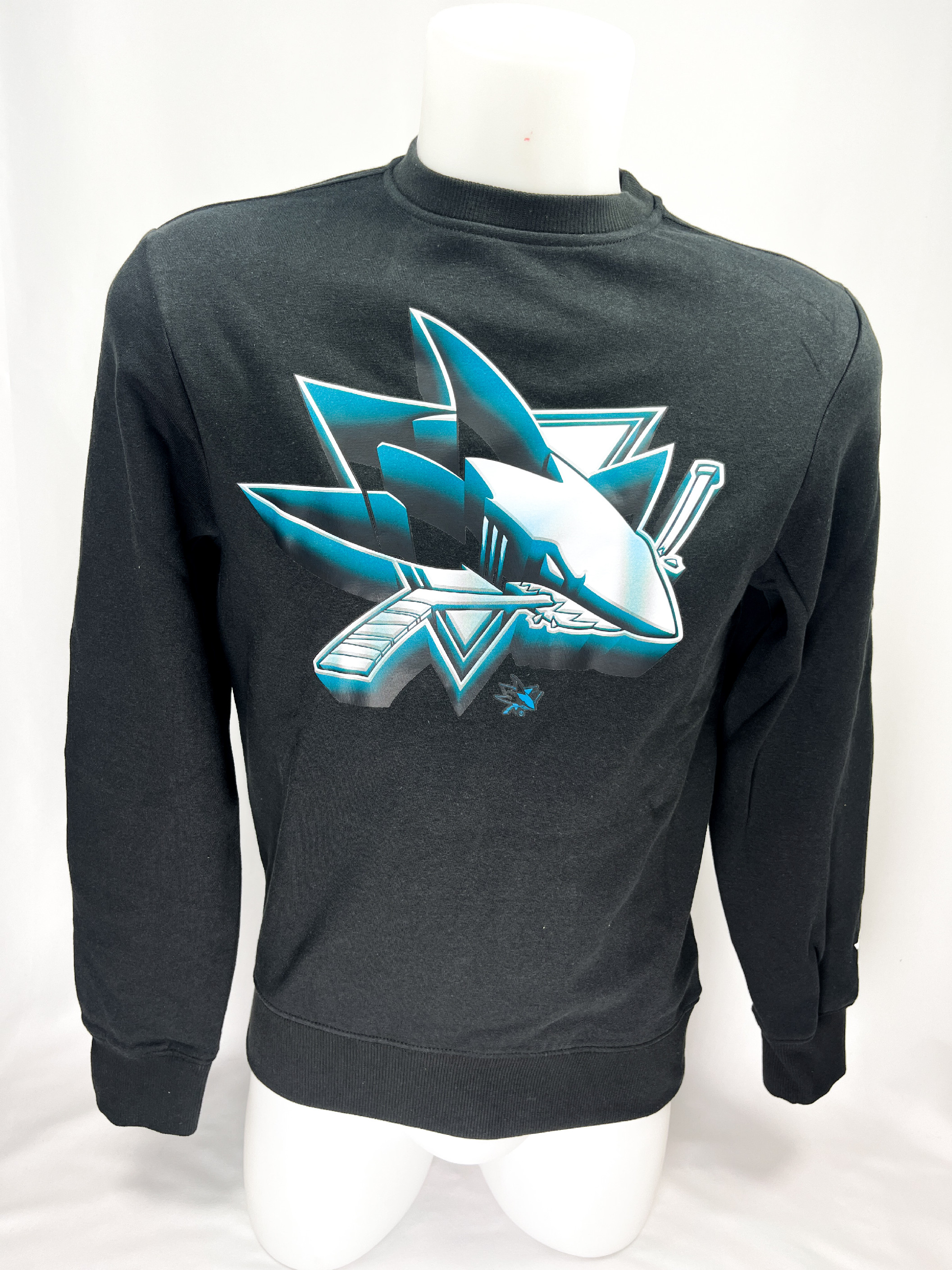 Fanatics Pánska mikina San Jose Sharks Chrome Graphic Crew Sweatshirt Black Veľkosť: 2XL