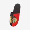 Pánské pantofle Chicago Blackhawks NHL Team Logo Staycation Slipper