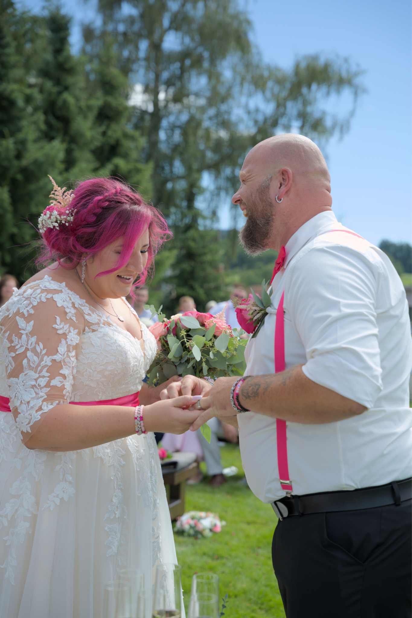 Svatební foto 4 - Hover