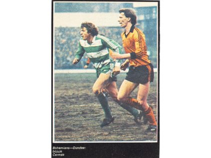 Výstřižek z časopisu Bohemians Dundee bojuje Čermák, 1983