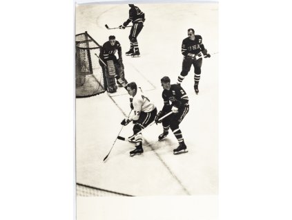 Pohlednice Lední hokej , ČSSR v. USA,ZOH 1964 Innsbruck (1)