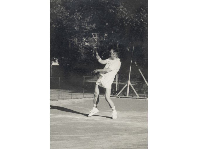 Fotografie, Ivan Hlinka při tenisovém utkání