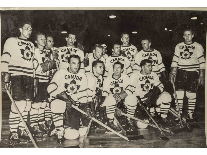 Reprezentační mužstvo hokej, Canada (1)