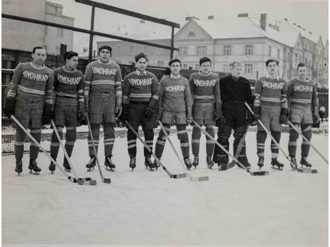 Dobové foto Hockeyový klub Vinohrady