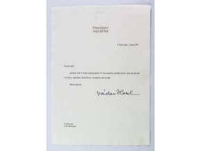 Osobní dopis blahopřání k nadcházejícím narozeninám Václav Havel. Ruční papír Prezident republiky. Obálka ruční papír. Podpis prezidenta. 2 . Února, 2001 (3)