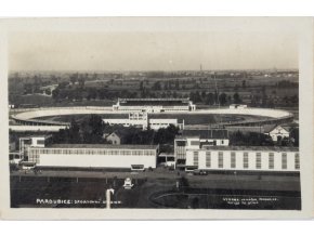 Pohlednice Pardubice, sportovní stadion (1)